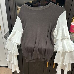 Elegant grayish/black White Ruffle Sleeve Top